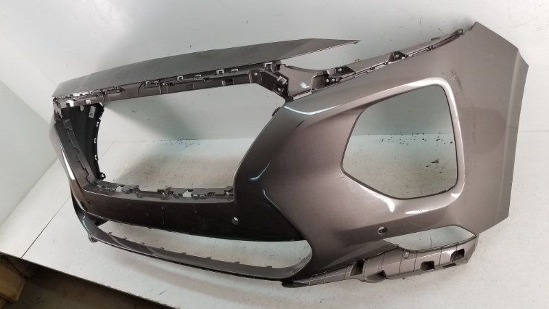 Бампер передний