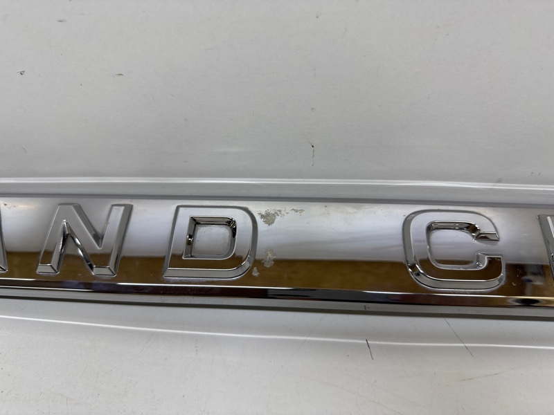 Накладка крышки багажника