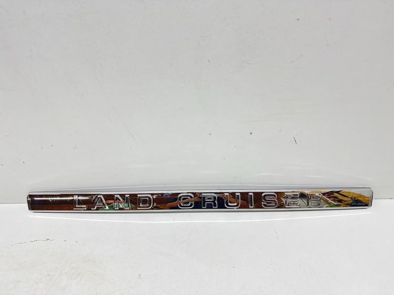 Накладка крышки багажника