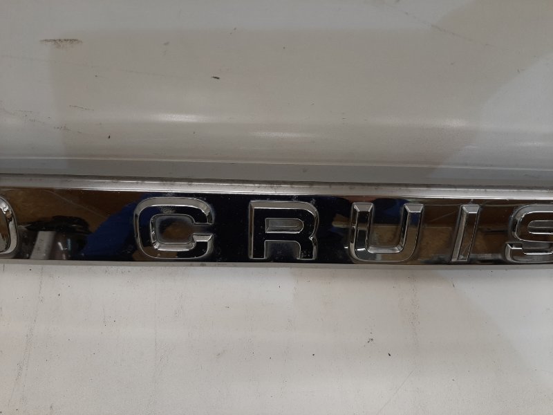 Накладка крышки багажника