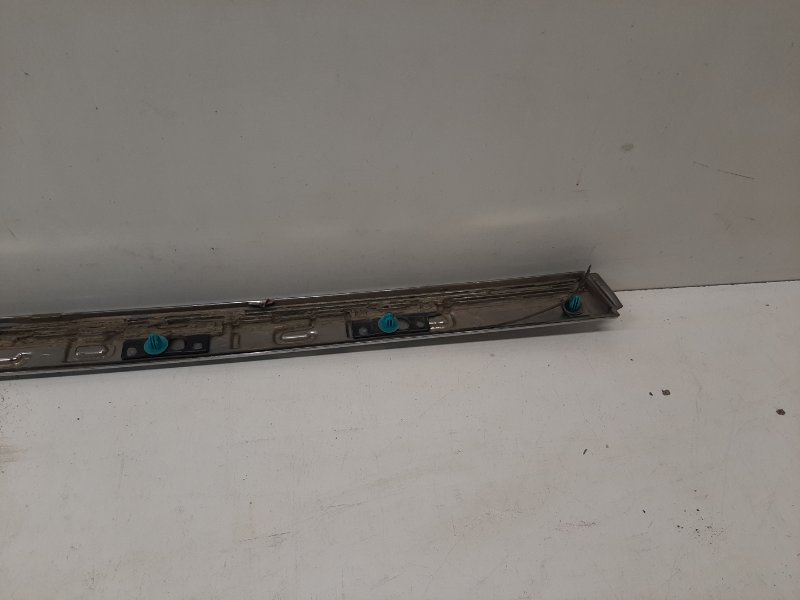 Накладка крышки багажника