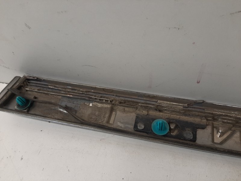 Накладка крышки багажника