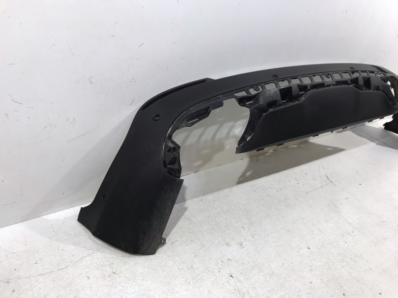 Спойлер заднего бампера