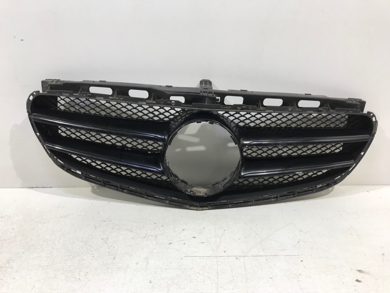 Решетка радиатора