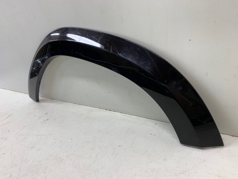 Накладка заднего крыла левого