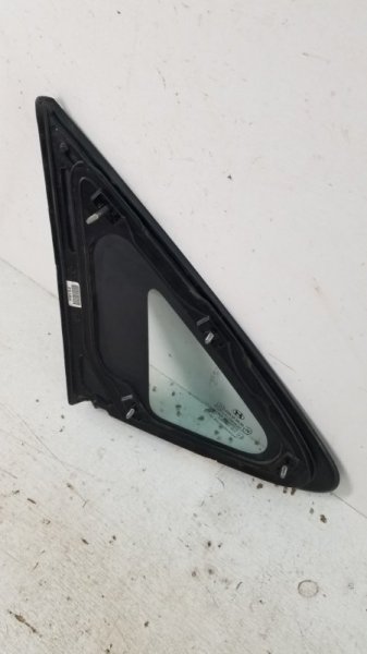 Стекло кузовное глухое правое