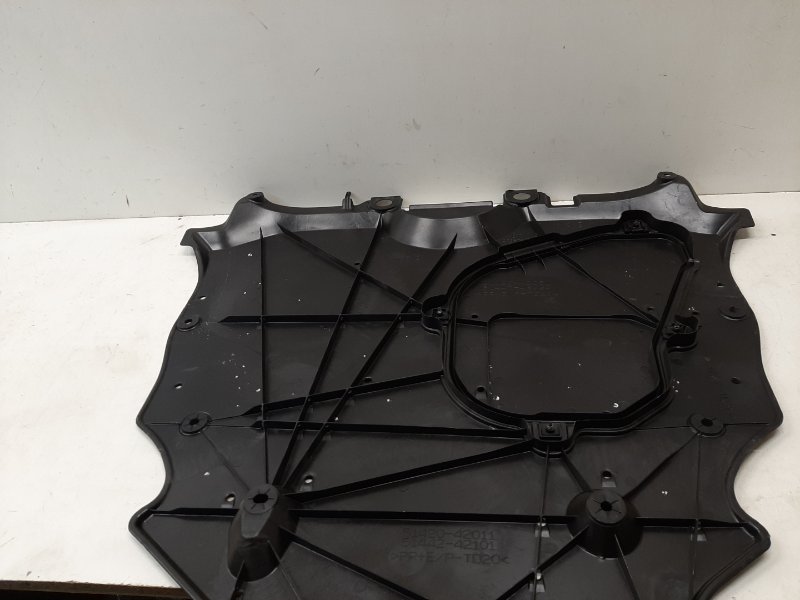 Защита антигравийная