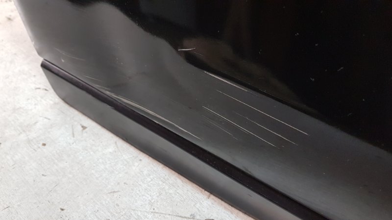 Дверь задняя правая