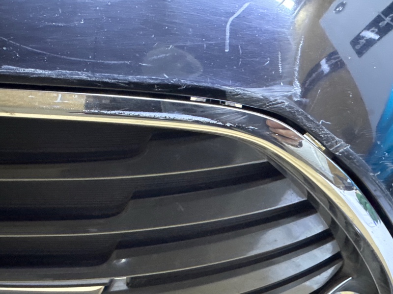 Бампер передний