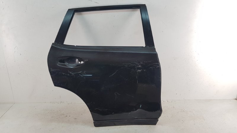 Дверь задняя правая