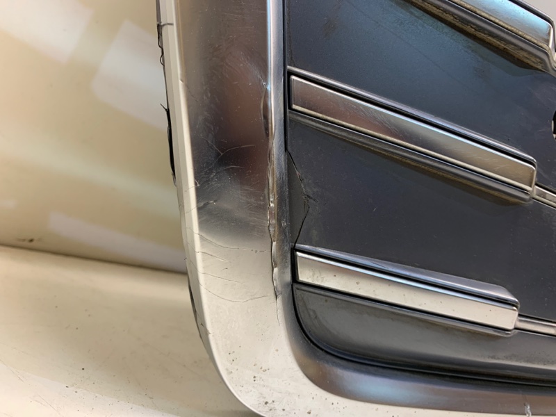 Решетка радиатора