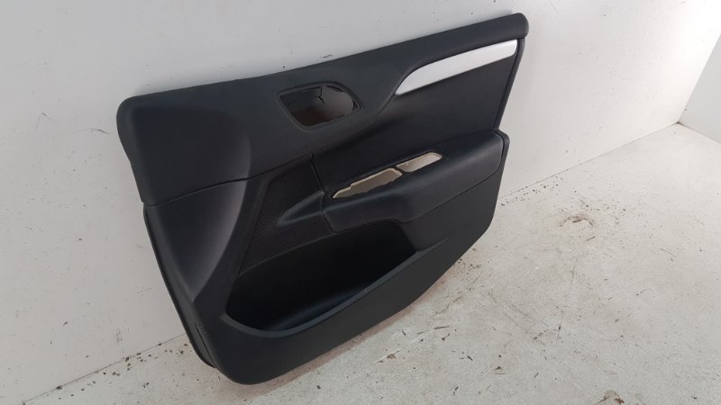 Обшивка двери