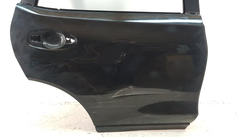 Дверь задняя правая