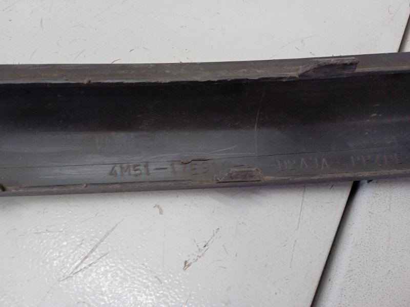 Накладка заднего бампера