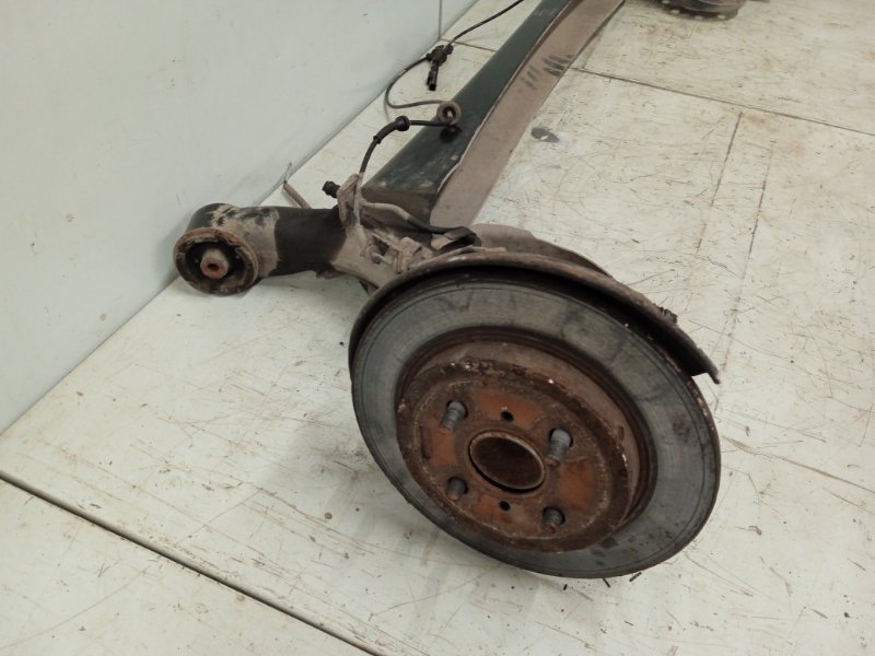 Балка задняя