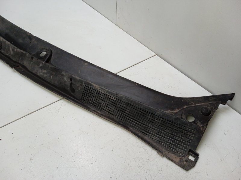 Решетка стеклоочистителей (Жабо)