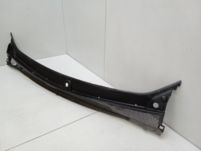 Решетка стеклоочистителей (Жабо)