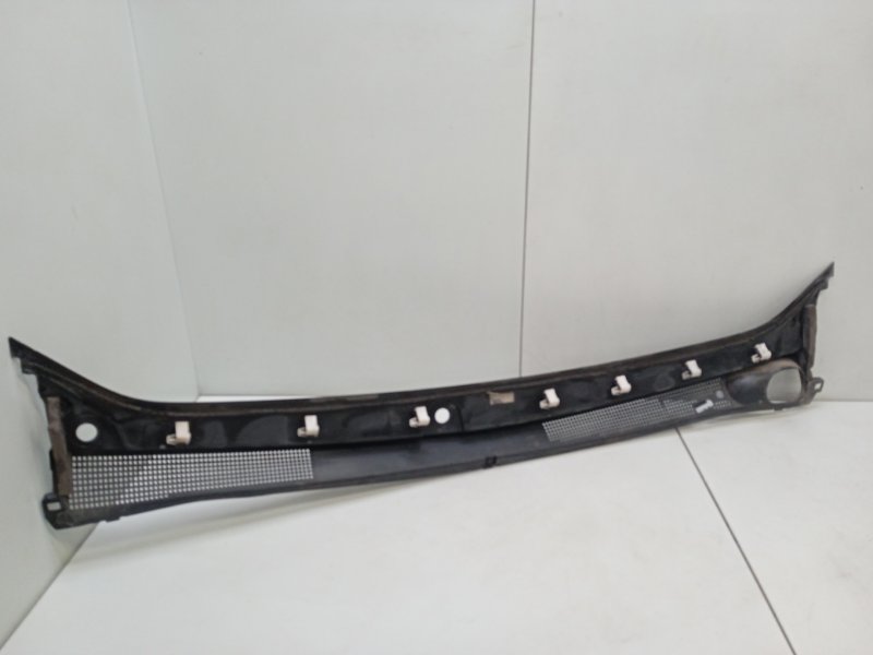 Решетка стеклоочистителей (Жабо)