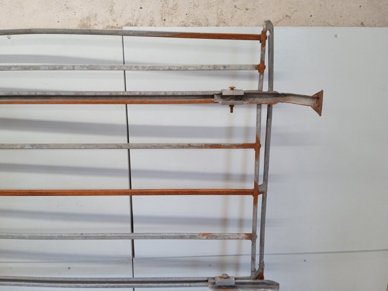 Рейлинги (релинг) к-кт (планки на крышу)