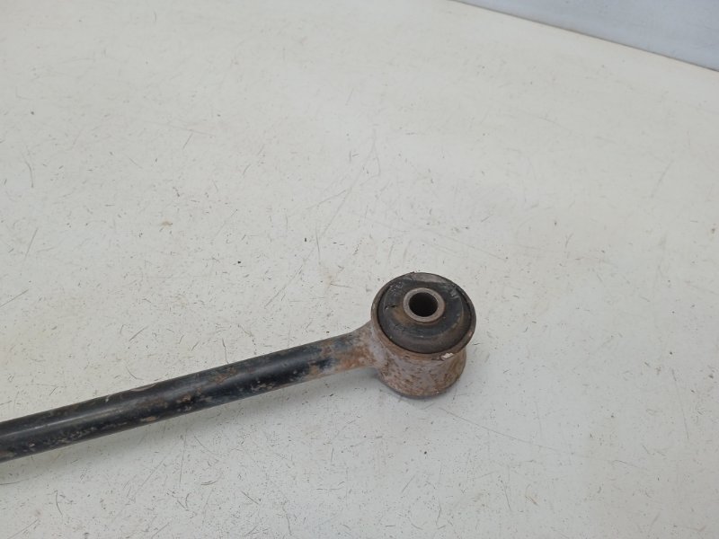 Тяга задняя продольная