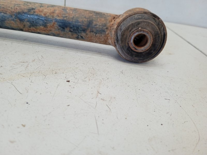 Тяга задняя продольная