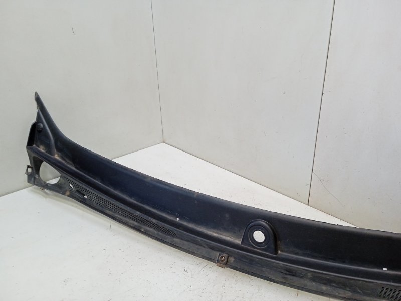 Решетка стеклоочистителей (Жабо)