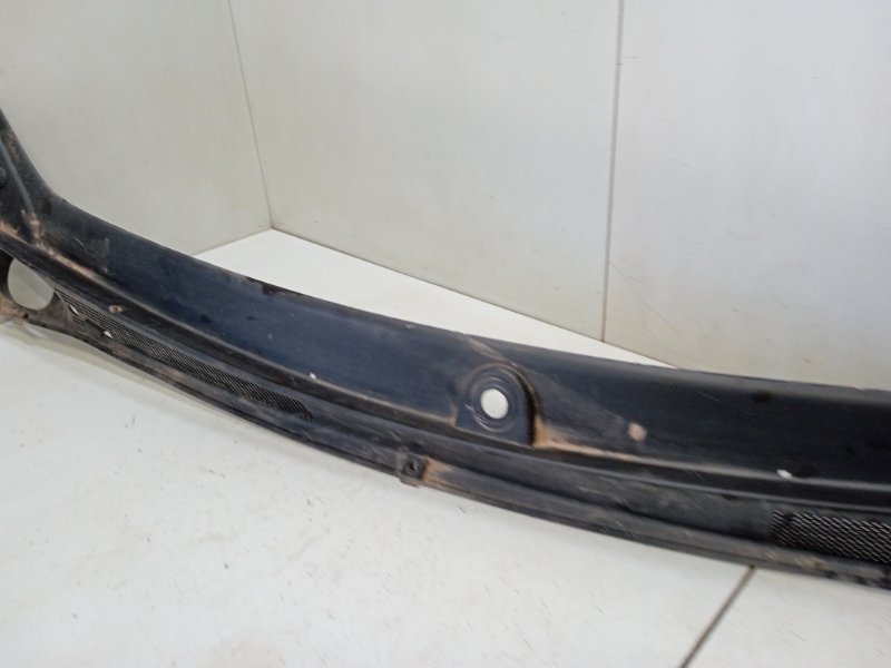 Решетка стеклоочистителей (Жабо)