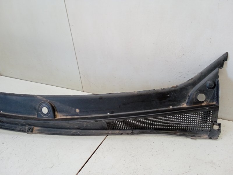 Решетка стеклоочистителей (Жабо)