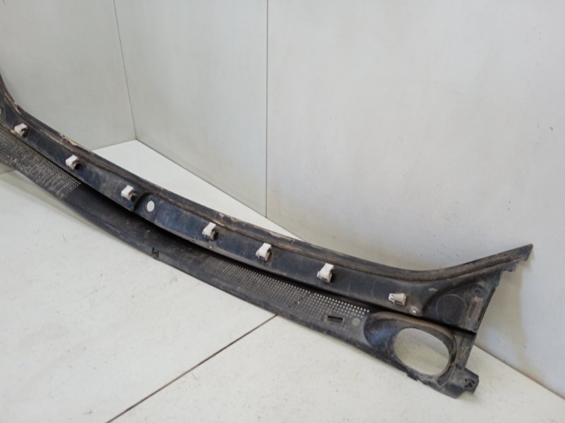 Решетка стеклоочистителей (Жабо)