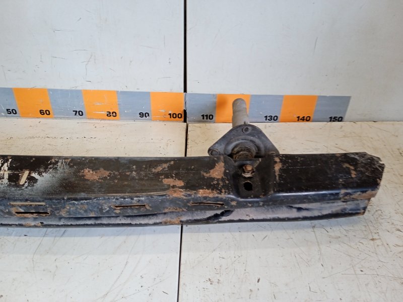 Усилитель заднего бампера