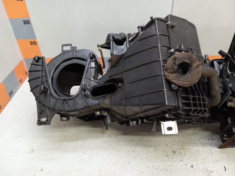 Корпус отопителя