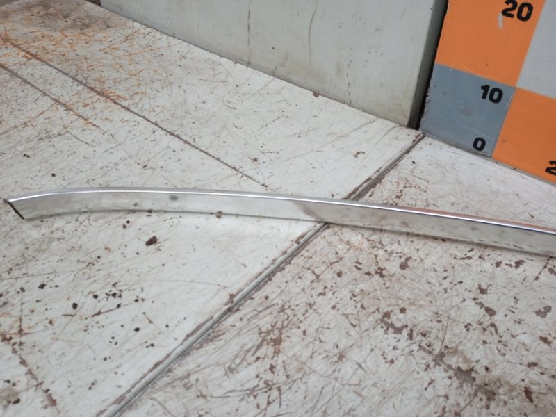 Молдинг крыши левый