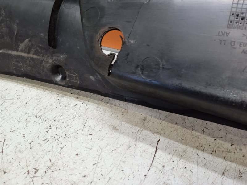 Решетка стеклоочистителей (Жабо)