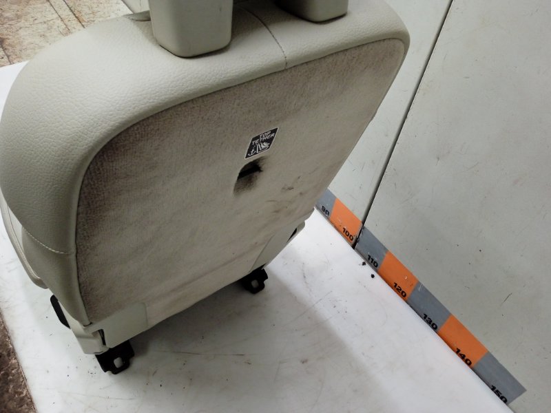 Сиденье салонное