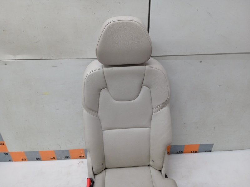 Сиденье салонное