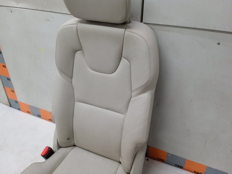 Сиденье салонное