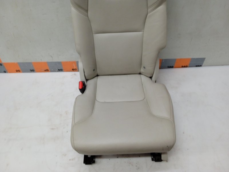 Сиденье салонное