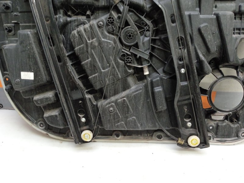 Стеклоподъемник электр. передний правый