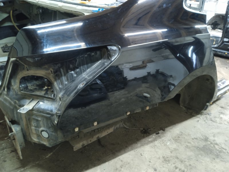 Крыло заднее правое