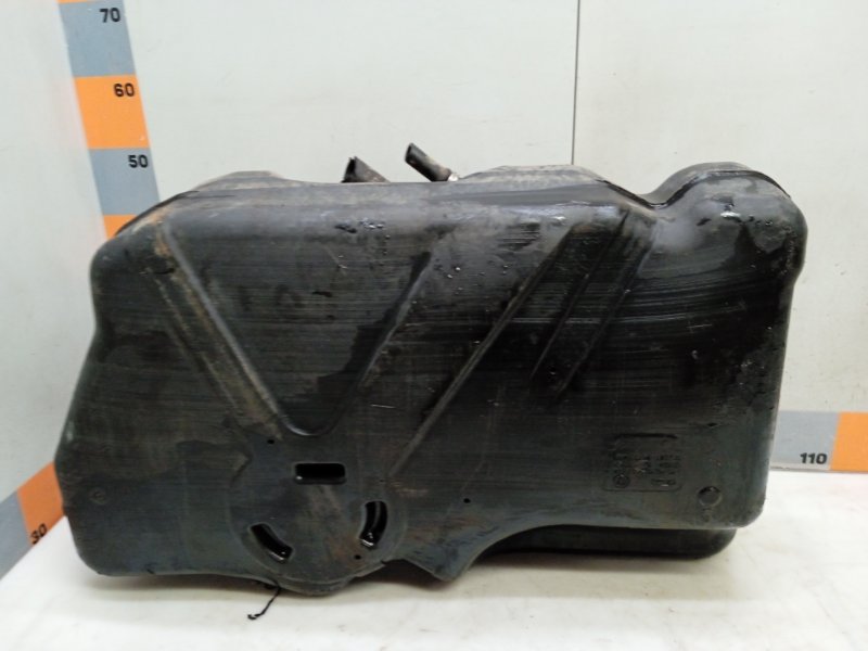 Бак топливный