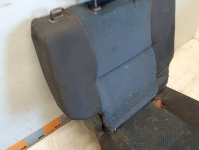 Сиденье салонное