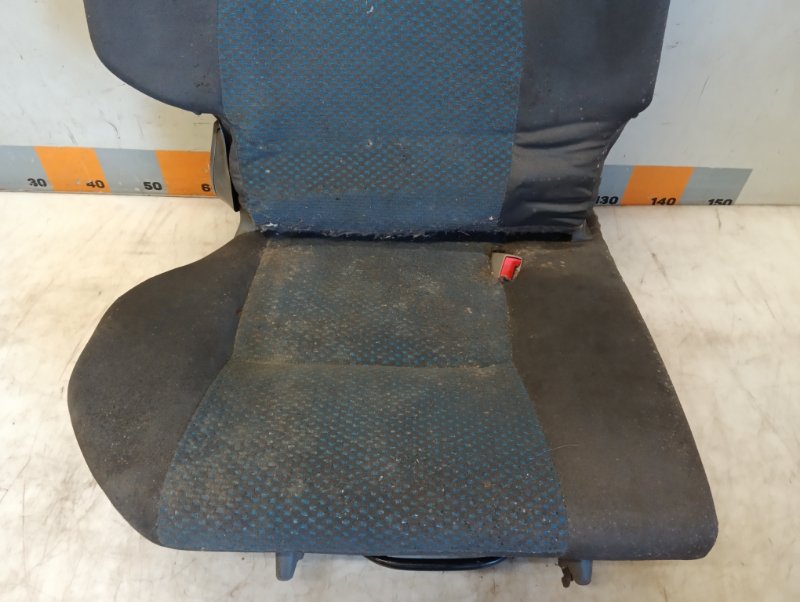 Сиденье салонное