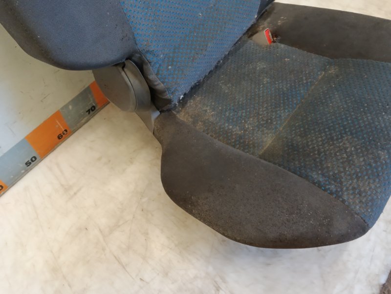 Сиденье салонное