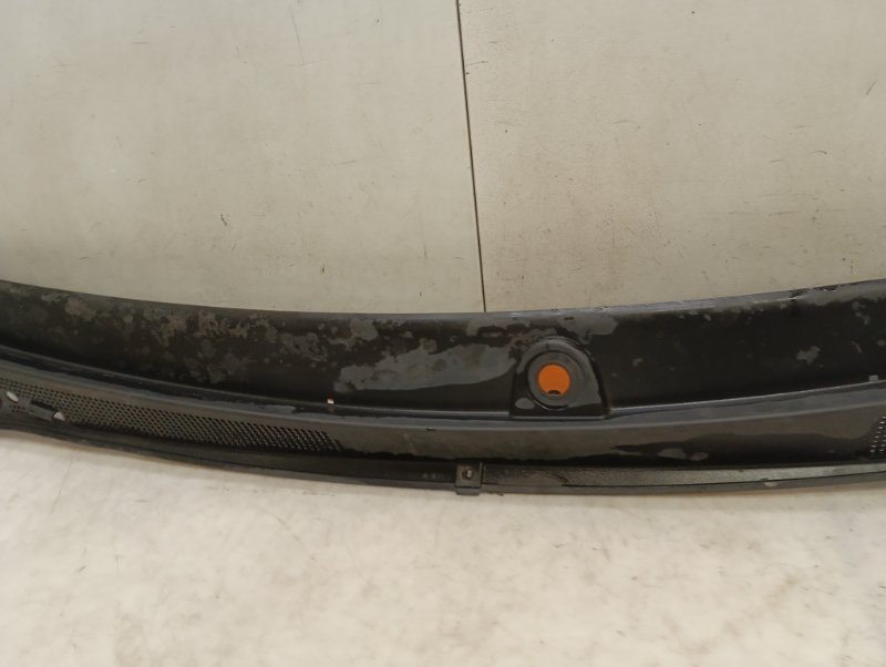 Решетка стеклоочистителей (Жабо)