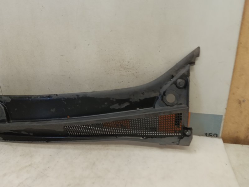 Решетка стеклоочистителей (Жабо)