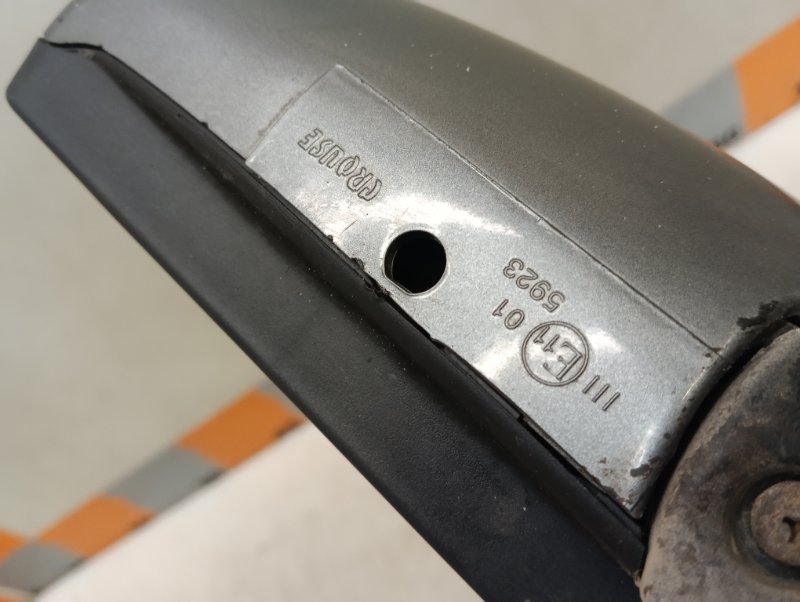 Зеркало правое механическое