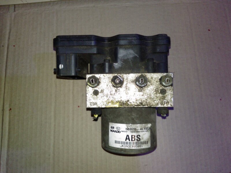 Блок ABS (насос)