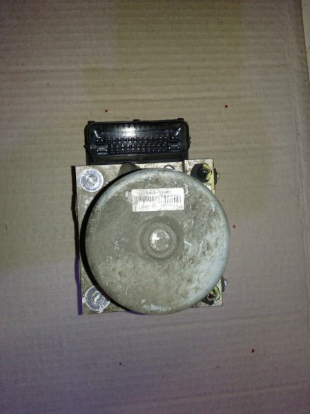 Блок ABS (насос)