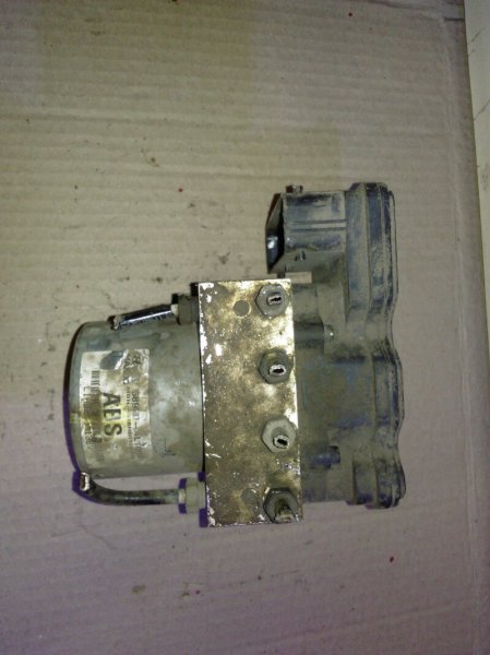 Блок ABS (насос)