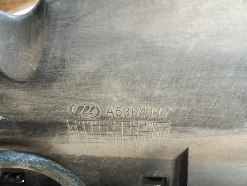 Решетка стеклоочистителей (Жабо)